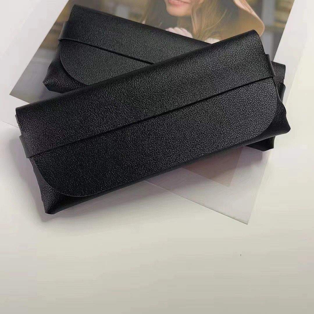 SlimGuard Eyewear Pouch