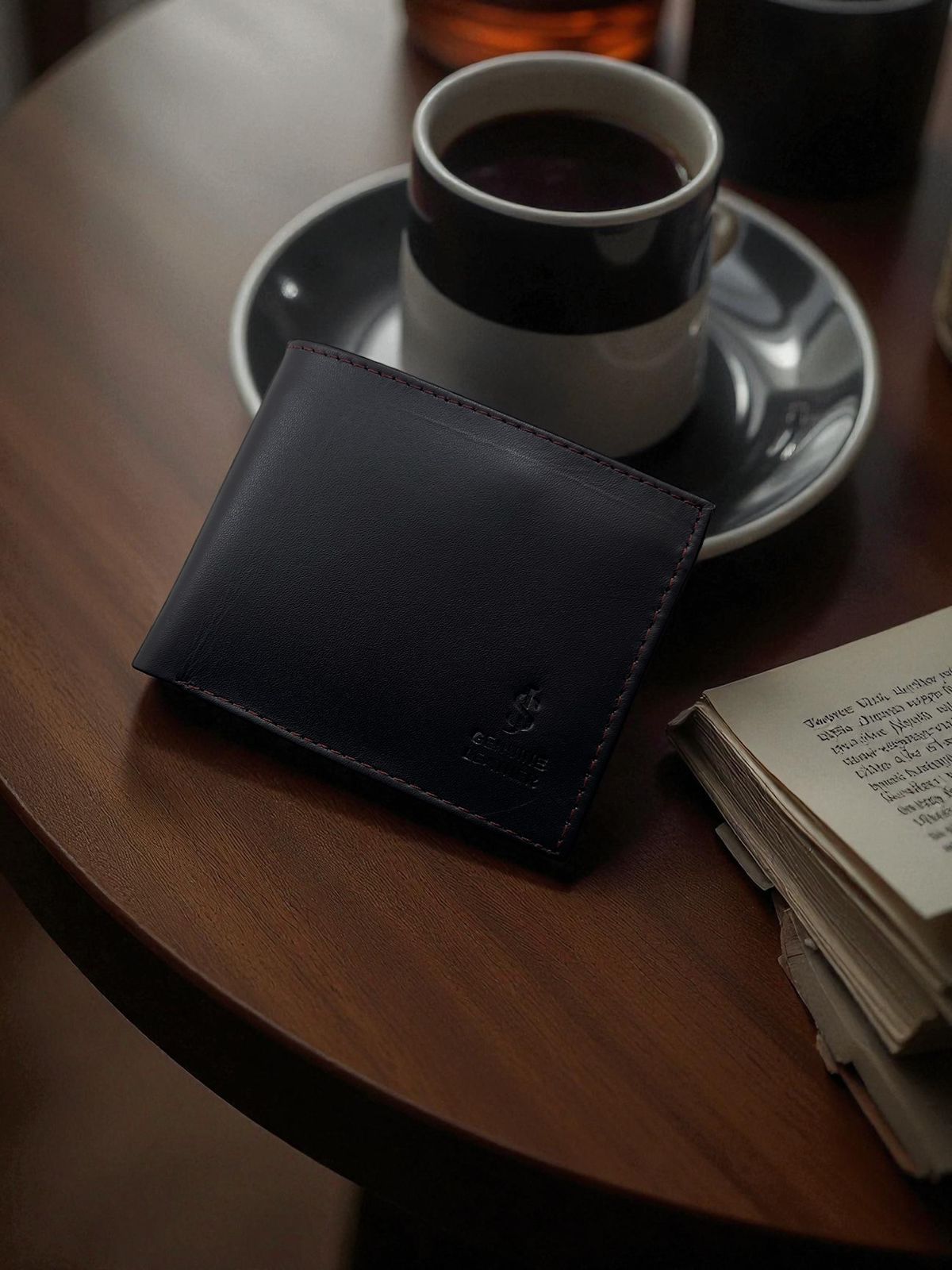 The Noir Classic Bifold
