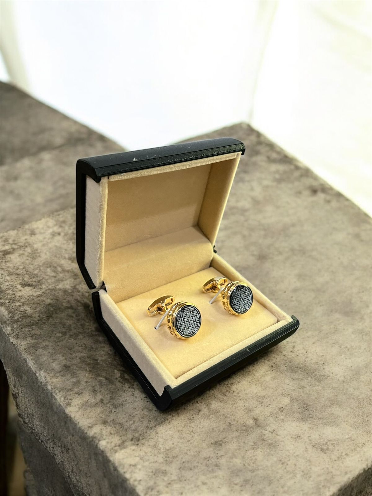 Monarch Shirt Studs (S7)