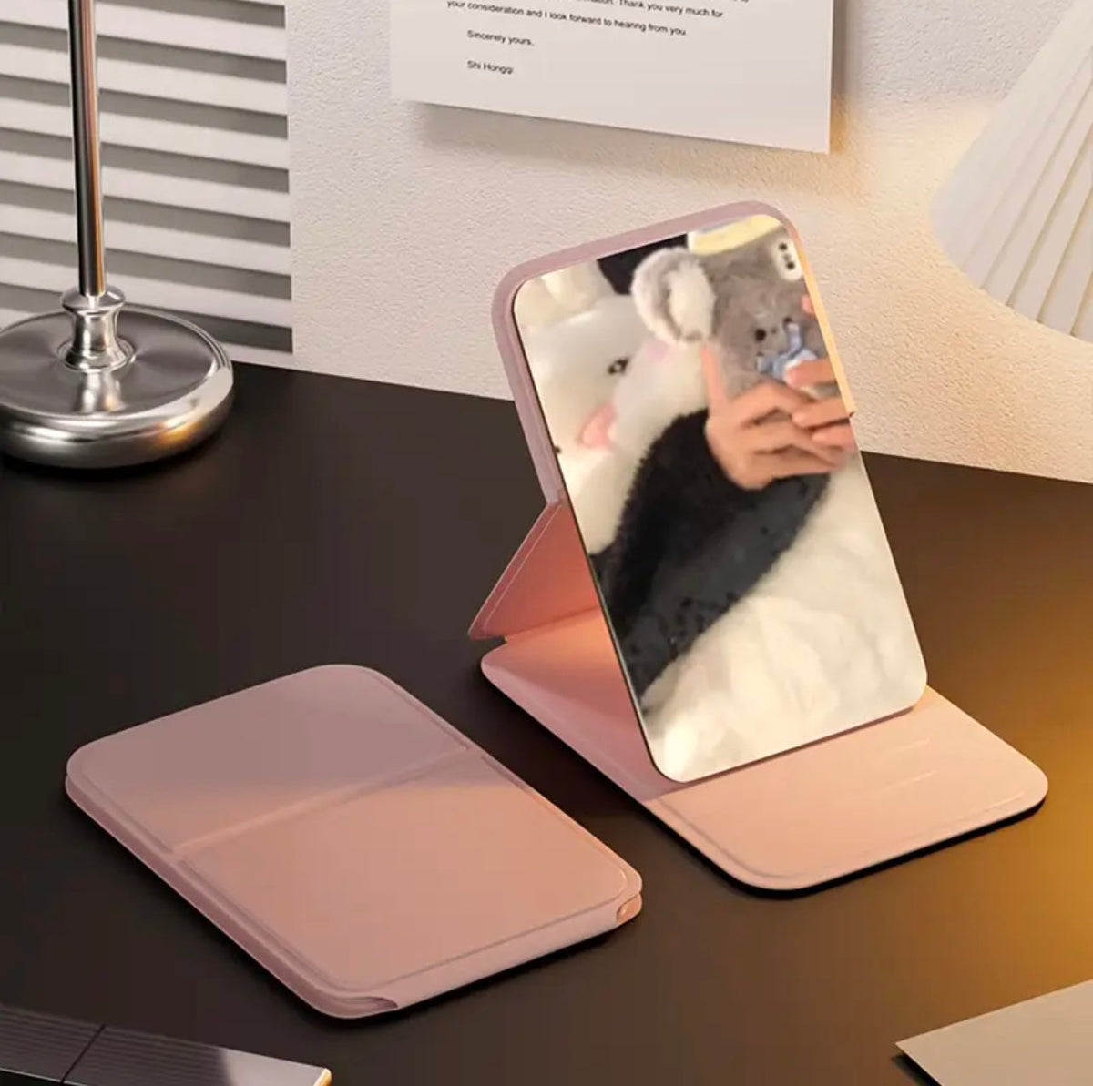 Foldable Compact Makeup Mirror – Pink