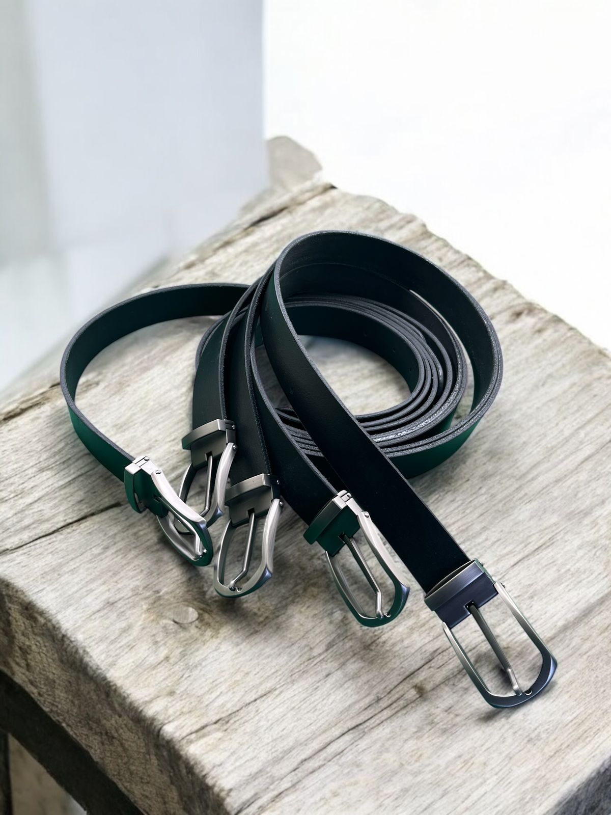 Crownline Leather Belt, Stylish and fashionable