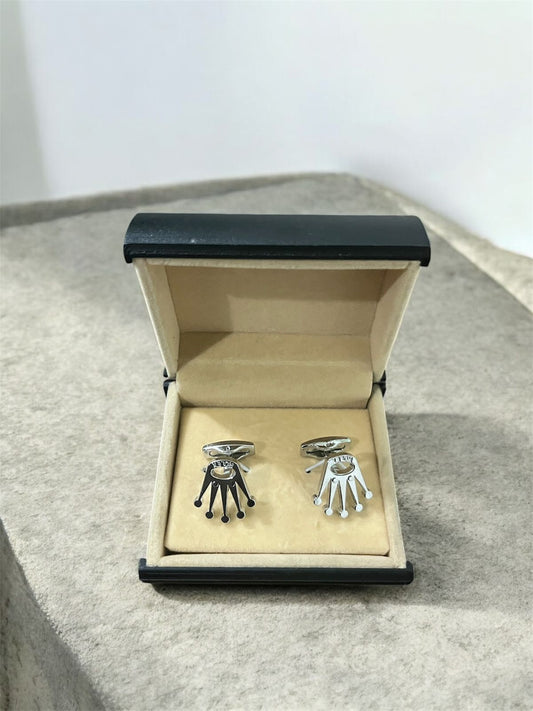 Essential Studs (S19)